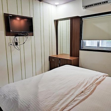 Hotel Sardar Rooms Garudeshwar Exterior photo