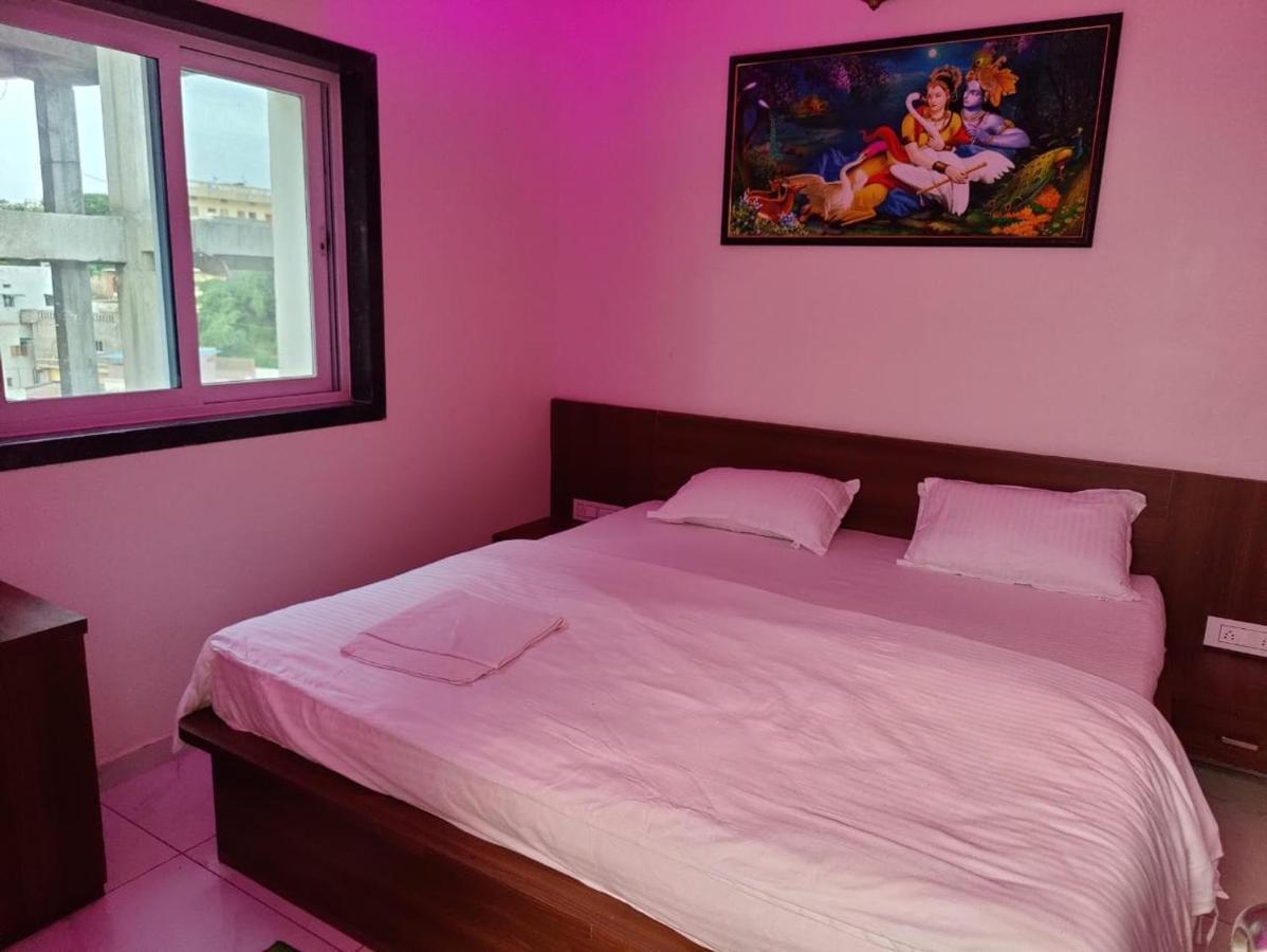 Hotel Sardar Rooms Garudeshwar Exterior photo