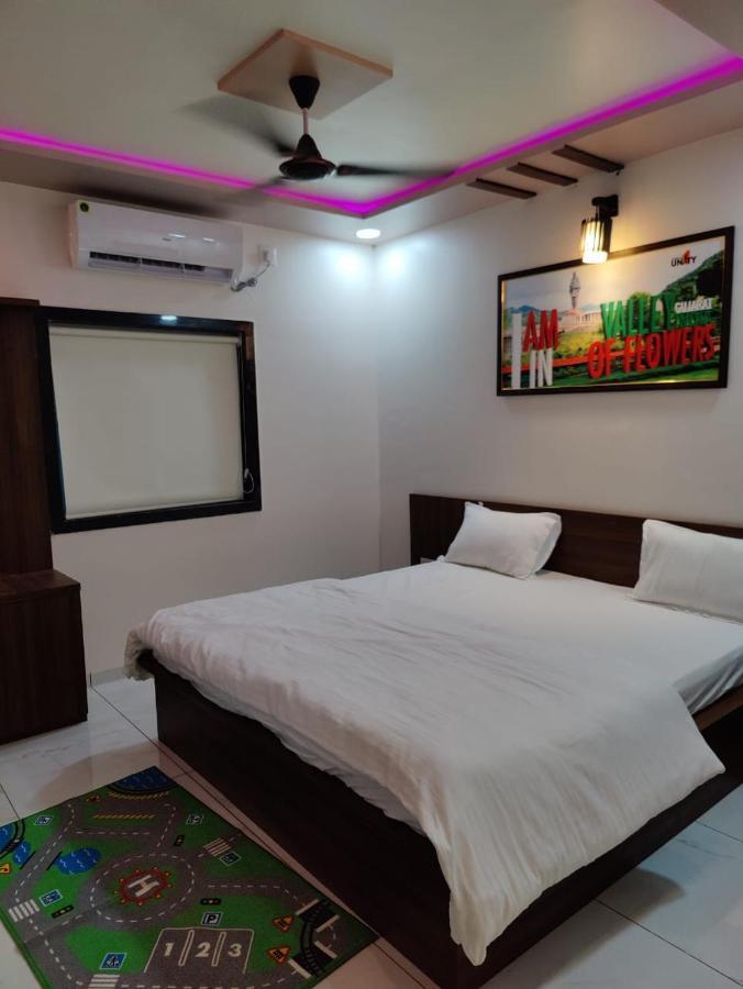 Hotel Sardar Rooms Garudeshwar Exterior photo